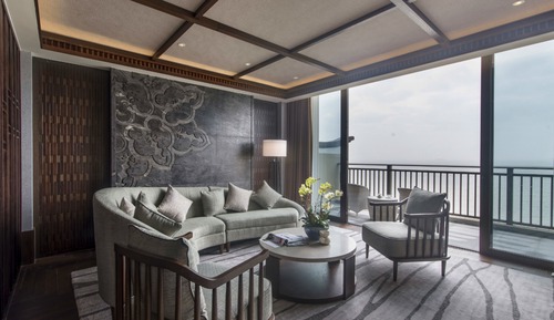 Dúplex romántico, acceso a la piscina, vistas al mar