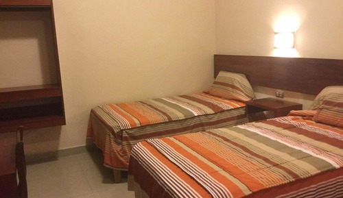 Habitación con 2 camas individuales, Aire acondicionado