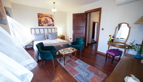 Suite, terraza, vistas a la ciudad