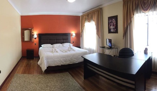 Casa exclusiva, 4 habitaciones, terraza