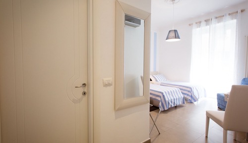 Habitación con 2 camas individuales