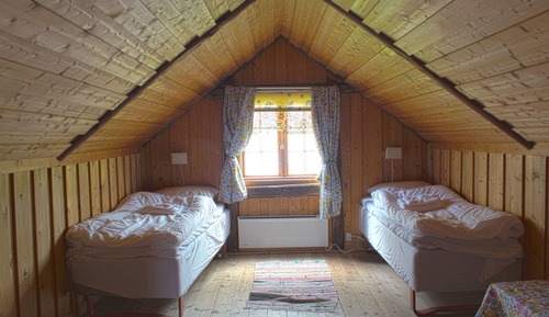 Casa clásica, 2 habitaciones, sauna, vistas al río