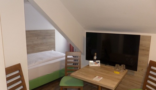 Habitación triple, baño privado