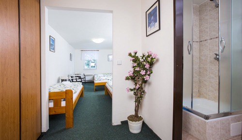 Habitación familiar, baño privado (5 Adults)