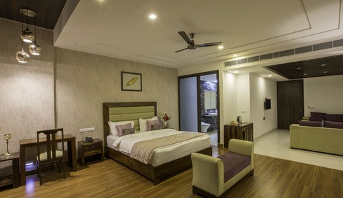Suite, vistas a la piscina