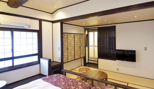 Habitación clásica con 2 camas individuales