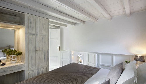 Two Bedroom House Sea View No 3