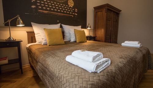 Suite exclusiva, 1 habitación, cocina básica, vistas a la ciudad