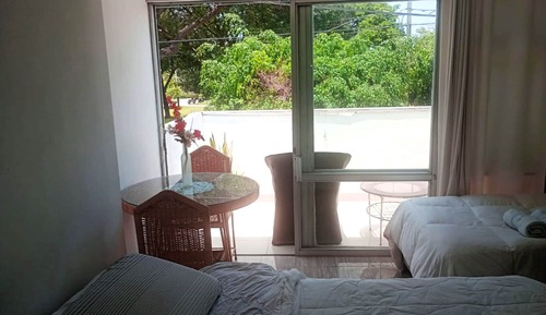 2 Executive Suite, 2 Bedrooms, Balcony, Park View