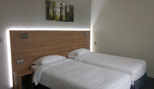 Habitación con 2 camas individuales