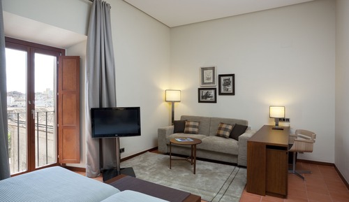 Habitación estándar doble (2 Adults and 1 Child)