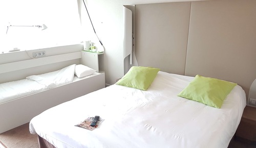 Next Generation, Habitación, 1 cama doble