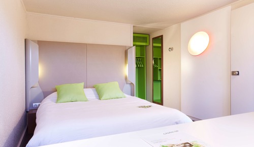 Next Generation, Habitación estándar, 1 cama doble