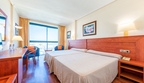 Habitación familiar (2 Adults)