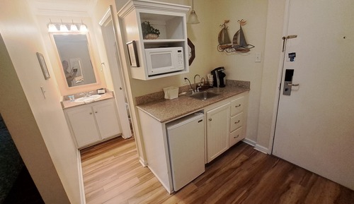 Habitación, 2 camas de matrimonio, frigorífico y microondas