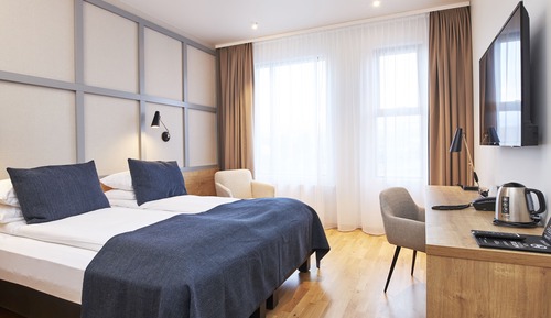 Habitación estándar con 1 cama doble o 2 individuales