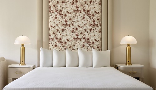 Suite (Buckingham)