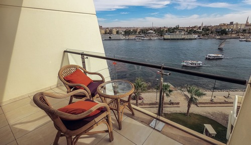 Suite junior, 1 cama de matrimonio grande (Nile View)