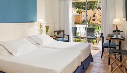 Habitación estándar, vistas parciales al mar