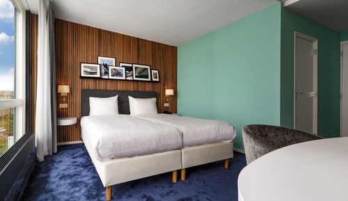 Habitación estándar con 1 cama doble o 2 individuales, vistas al río (Matroos)
