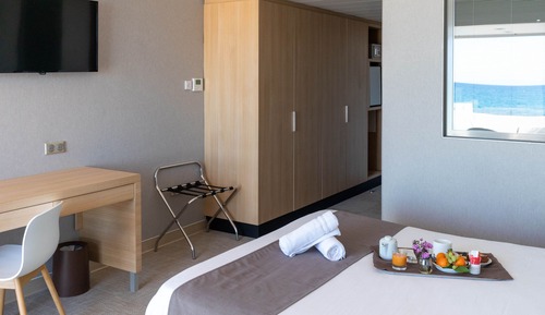 Habitación Confort, vistas al mar (Superior)
