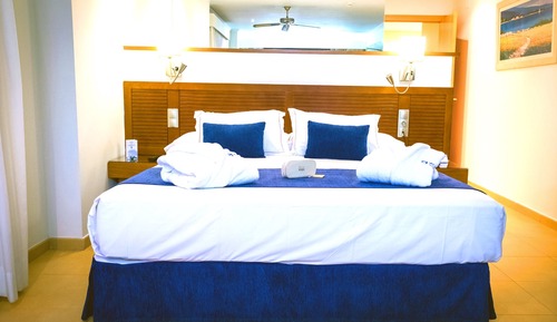 Suite junior, vistas al mar