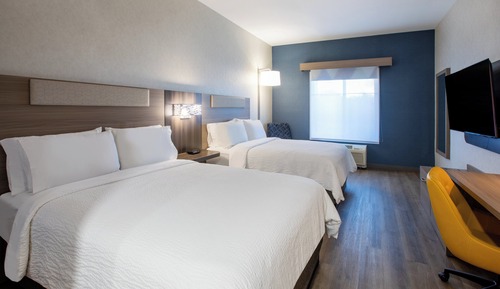 Habitación estándar, 2 camas de matrimonio, bañera accesible (Mobility)