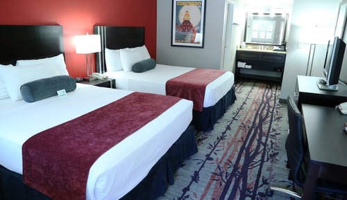 Deluxe Single Room, 2 Queen Beds, Non Smoking, Garden View