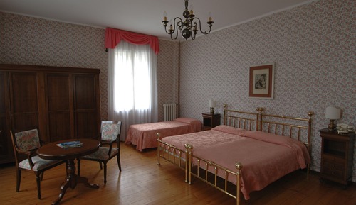 Habitación con 1 cama doble o 2 individuales