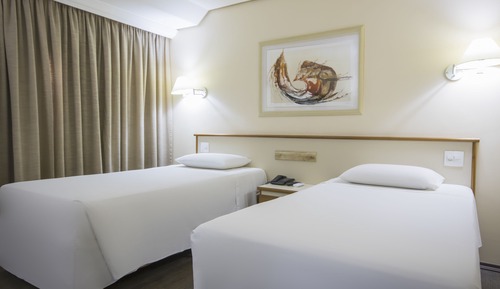 Habitación estándar con 2 camas individuales