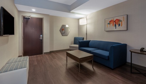 Suite, 1 cama de matrimonio grande con sofá cama (Dining)