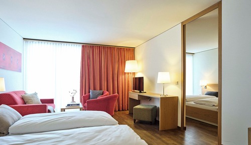 Suite familiar