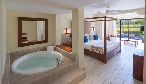 Privileged Deluxe & Swimming Pool
