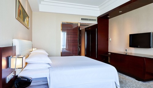 Habitación, 1 cama de matrimonio grande, no fumadores, vistas a la ciudad