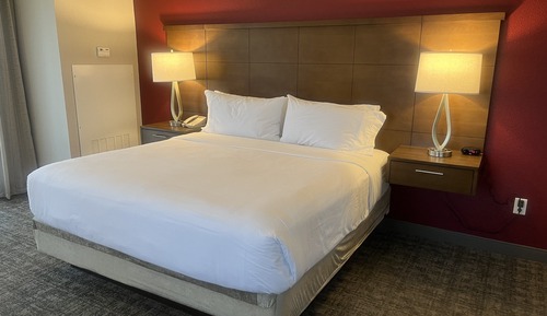Suite estudio, 1 cama de matrimonio grande con sofá cama, cocina, vistas a la ciudad
