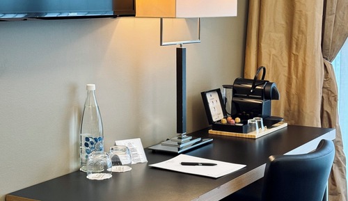 Habitación superior con 1 cama doble o 2 individuales