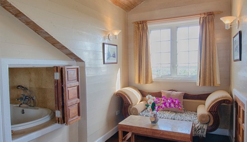 Suite estudio, 1 cama de matrimonio grande, vistas al jardín