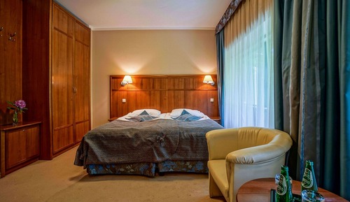 Habitación con 1 cama doble o 2 individuales