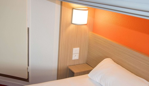 Habitación estándar, varias camas (1 Double and 1 Single bed)