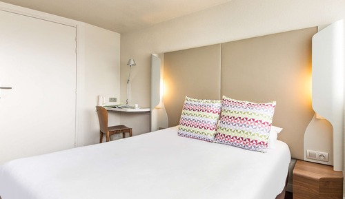 Next Generation, Habitación, 1 cama doble