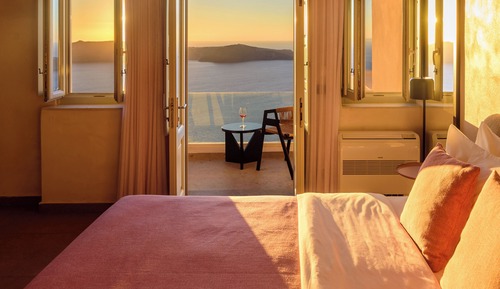 Superior Triple Room Sunset, Caldera & Sea View