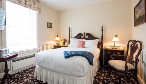 Full Size Guest Room - Main Building