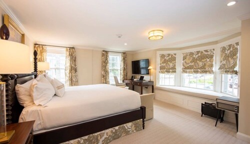 Anna Gardener Suite