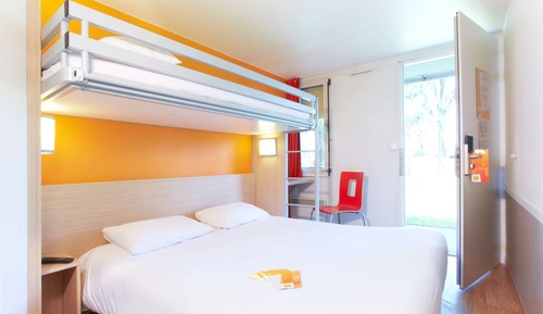 Habitación estándar, varias camas (1 Double and 1 Single bed)