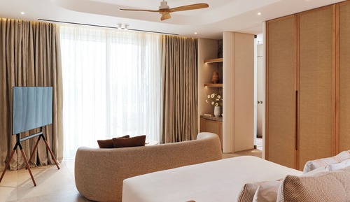 The Coast Grand Suite with Pool