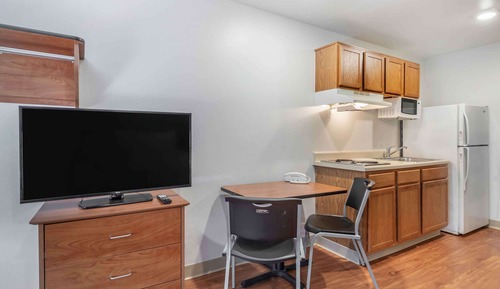 Estudio estándar, 1 cama doble, no fumadores, frigorífico y microondas