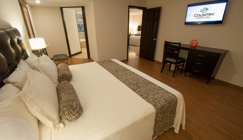 Suite familiar