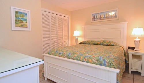 Habitación, varias camas