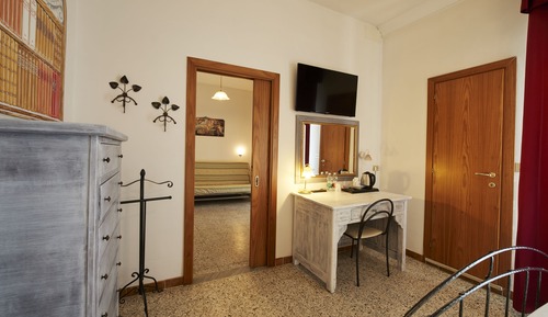 Suite romántica, 2 habitaciones, habitaciones comunicadas, frente al mar (Novecento)