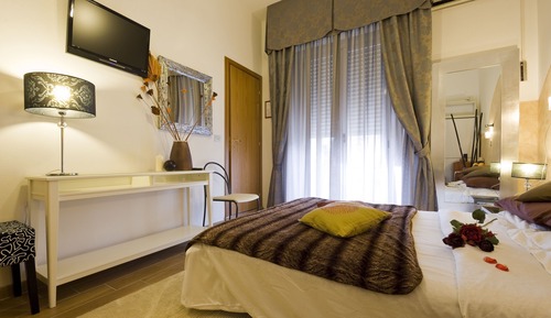 Suite familiar, 2 habitaciones, 2 baños, en esquina (Emotional)